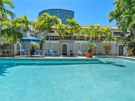 515 NE 38th Street Miami FL 33137