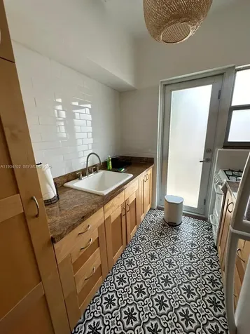 1840 James Avenue Miami Beach FL 33139