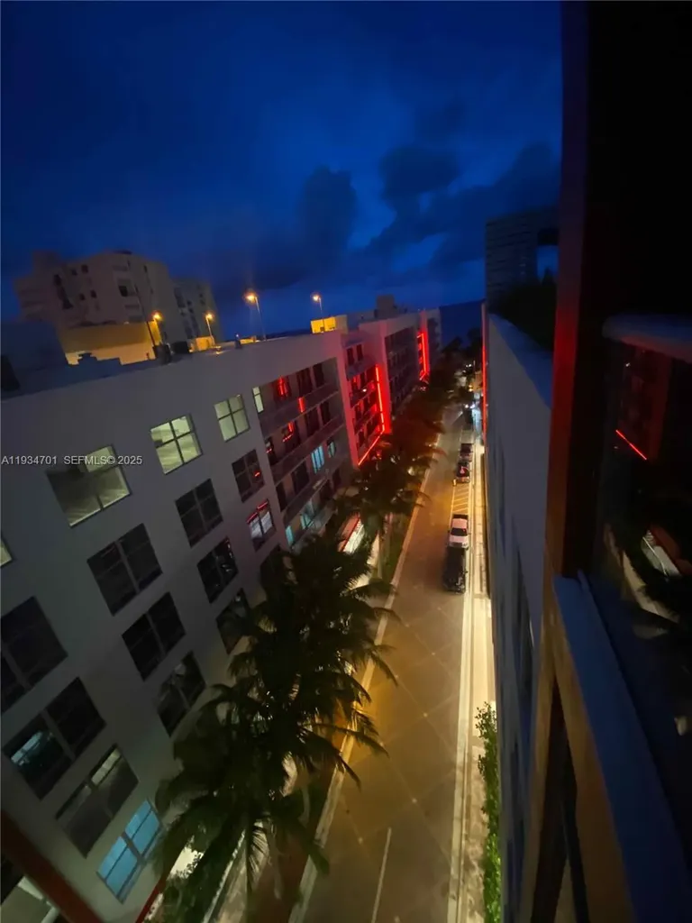 777 N Ocean Drive Hollywood FL 33019