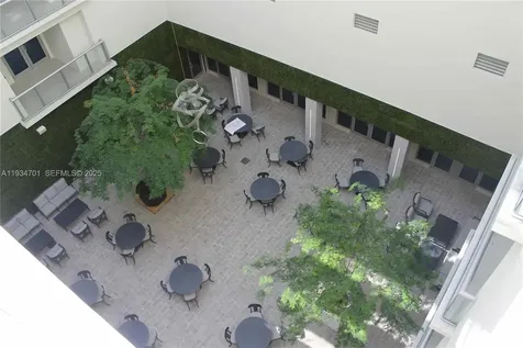 777 N Ocean Drive Hollywood FL 33019