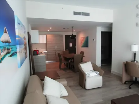 777 N Ocean Drive Hollywood FL 33019