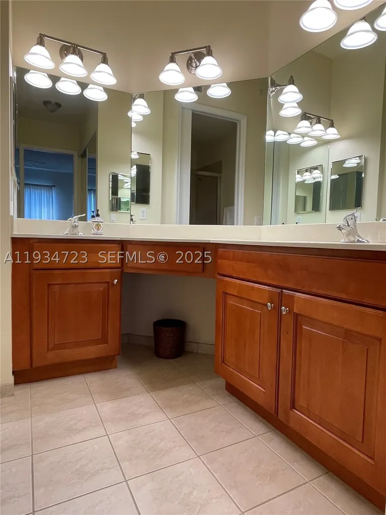 3500 Oaks Clubhouse Drive Pompano Beach FL 33069