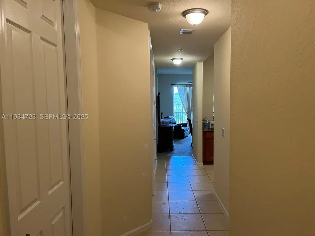 3500 Oaks Clubhouse Drive Pompano Beach FL 33069