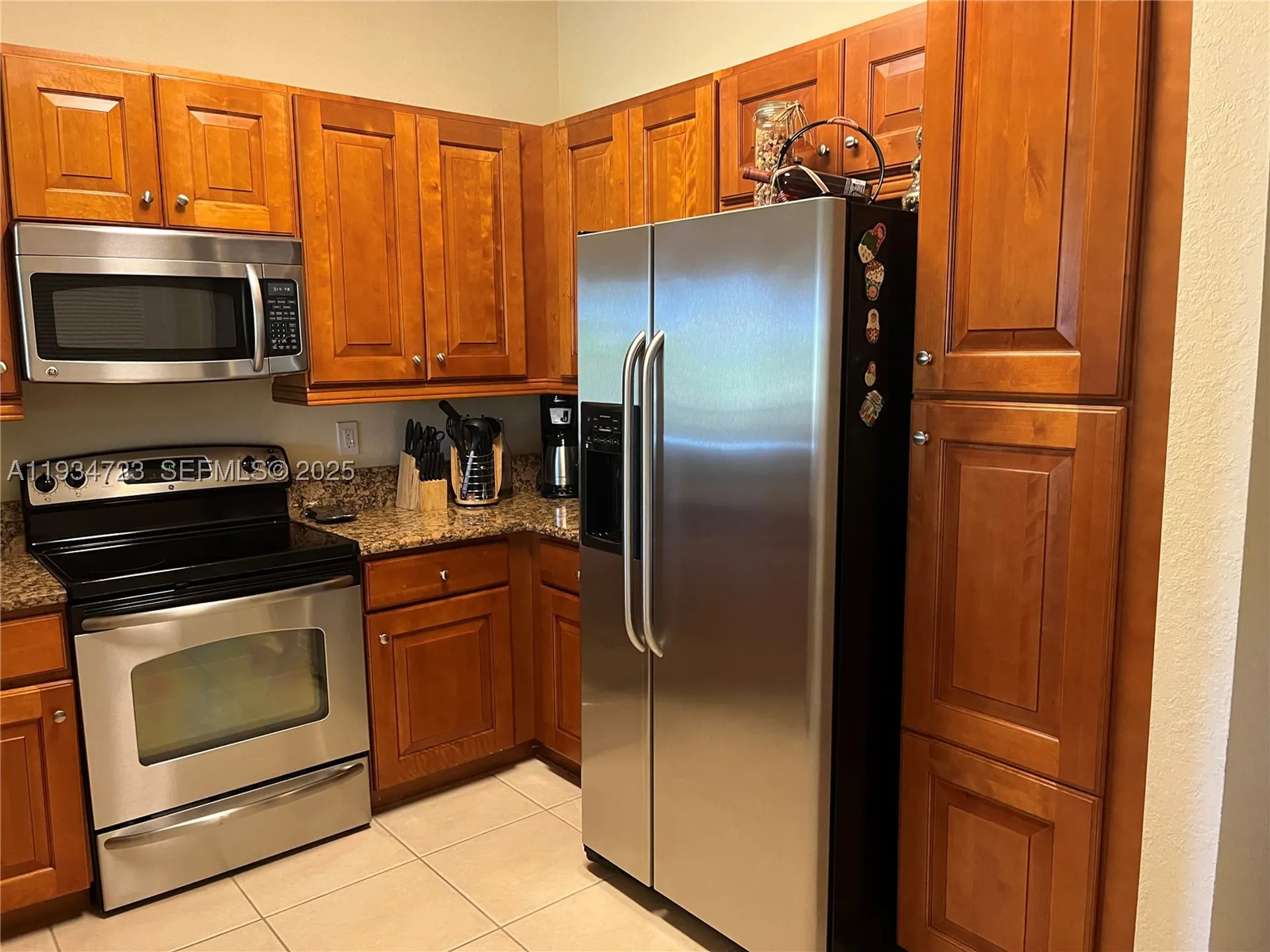 3500 Oaks Clubhouse Drive Pompano Beach FL 33069