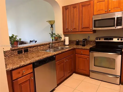3500 Oaks Clubhouse Drive Pompano Beach FL 33069