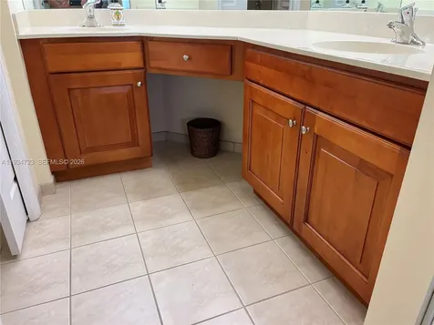 3500 Oaks Clubhouse Drive Pompano Beach FL 33069