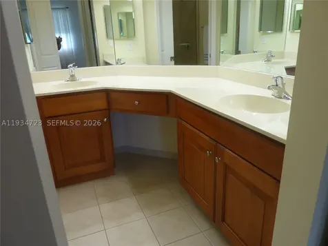 3500 Oaks Clubhouse Drive Pompano Beach FL 33069