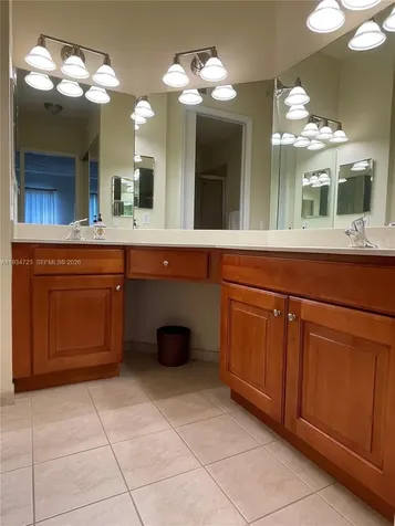 3500 Oaks Clubhouse Drive Pompano Beach FL 33069