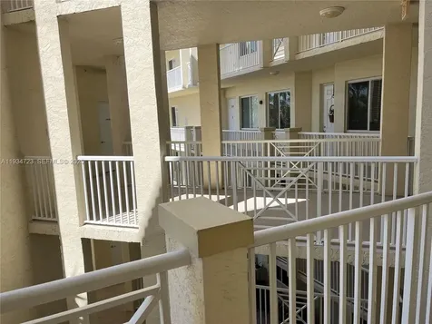 3500 Oaks Clubhouse Drive Pompano Beach FL 33069