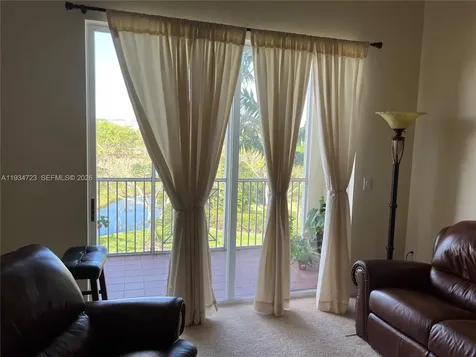 3500 Oaks Clubhouse Drive Pompano Beach FL 33069