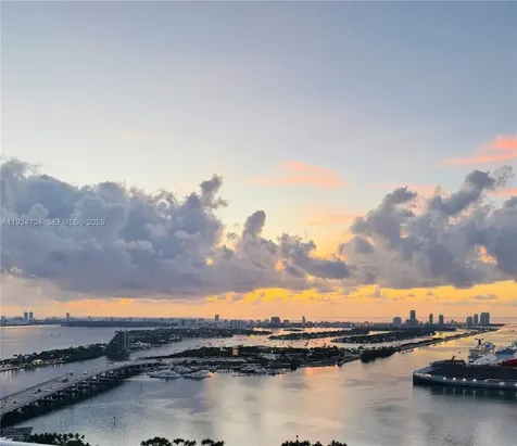 900 Biscayne Boulevard Miami FL 33132