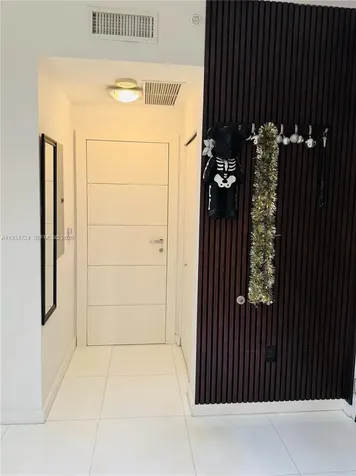 900 Biscayne Boulevard Miami FL 33132