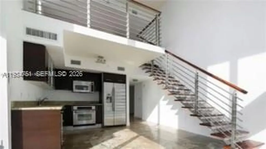 41 SE 5th Street Miami FL 33131