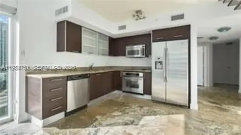 41 SE 5th Street Miami FL 33131