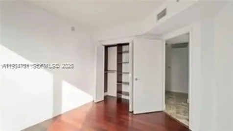41 SE 5th Street Miami FL 33131