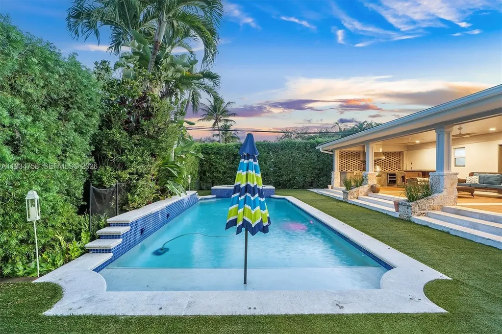 390 NE 103rd Street Miami Shores FL 33138