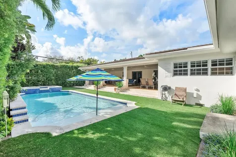 390 NE 103rd Street Miami Shores FL 33138