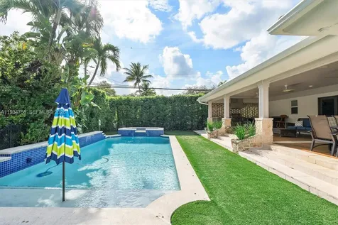 390 NE 103rd Street Miami Shores FL 33138