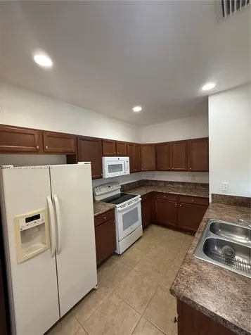 9248 SW 170th Place Miami FL 33196