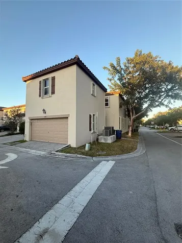 9248 SW 170th Place Miami FL 33196