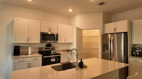 12913 SW 265th Terrace Homestead FL 33032