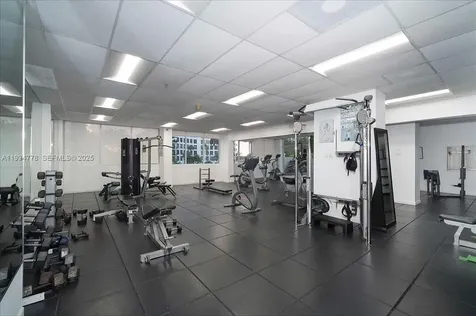 5601 Collins Avenue Miami Beach FL 33140