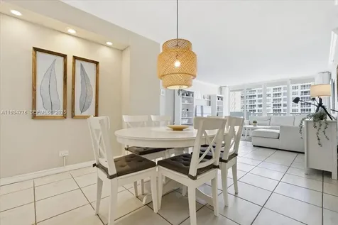 5601 Collins Avenue Miami Beach FL 33140