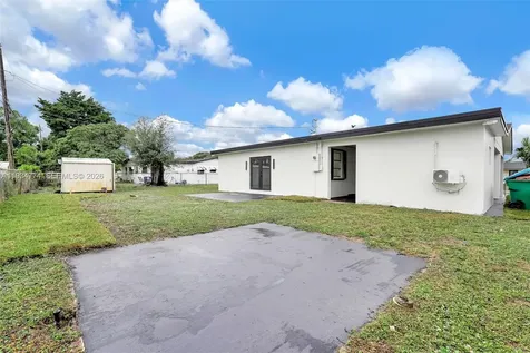 3510 NW 211th Street Miami Gardens FL 33056