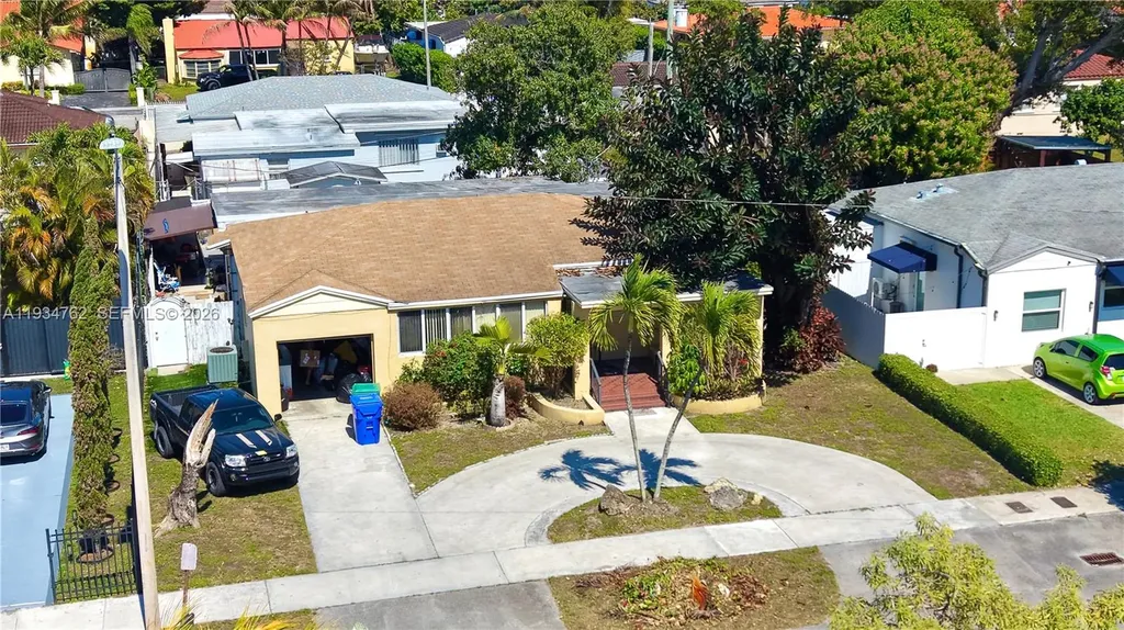 4361 SW 3rd Street Miami FL 33134
