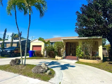 4361 SW 3rd Street Miami FL 33134