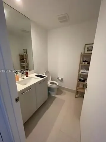 45 SW 9th Street Miami FL 33130