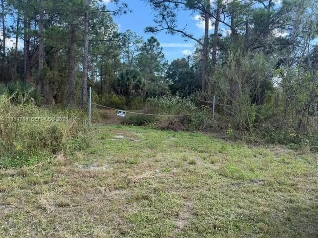 345 N Isora Clewiston FL 33440