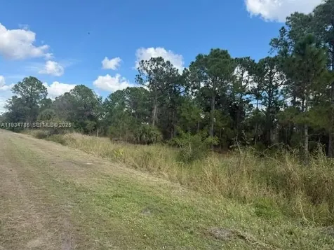 345 N Isora Clewiston FL 33440
