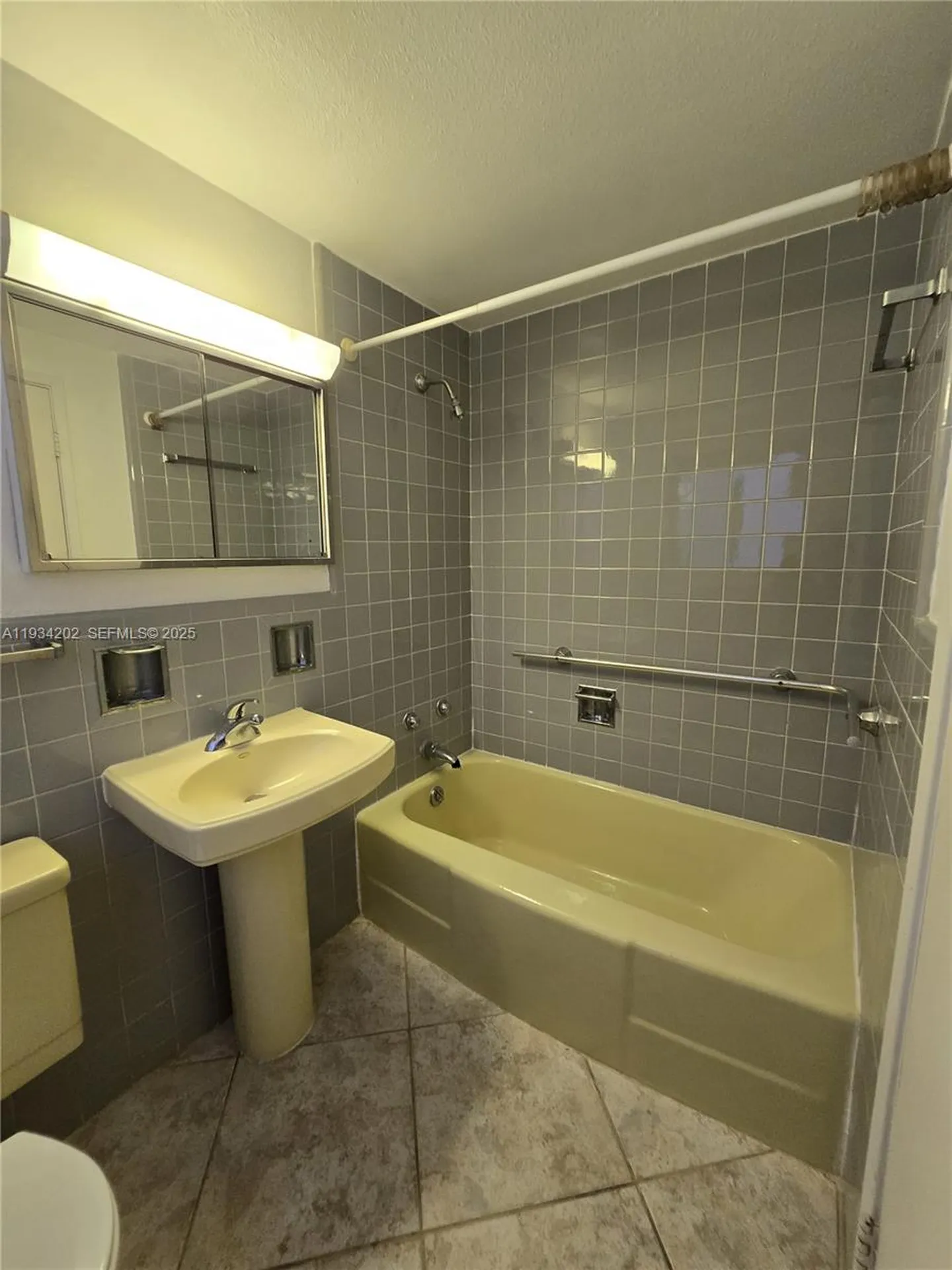 3201 SE 12th Street Pompano Beach FL 33062
