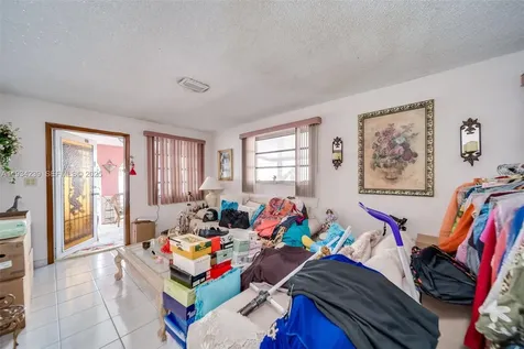 854 E 24th Street Hialeah FL 33013