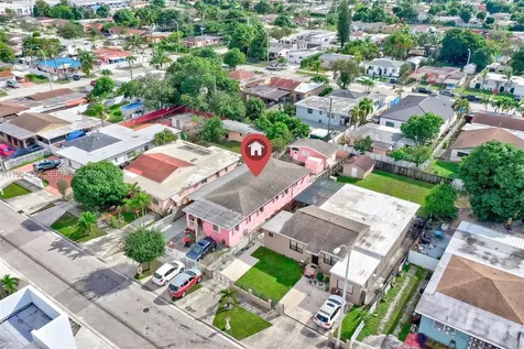 854 E 24th Street Hialeah FL 33013