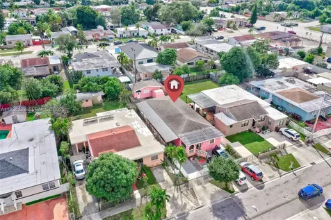 854 E 24th Street Hialeah FL 33013