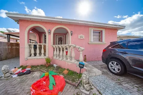 854 E 24th Street Hialeah FL 33013