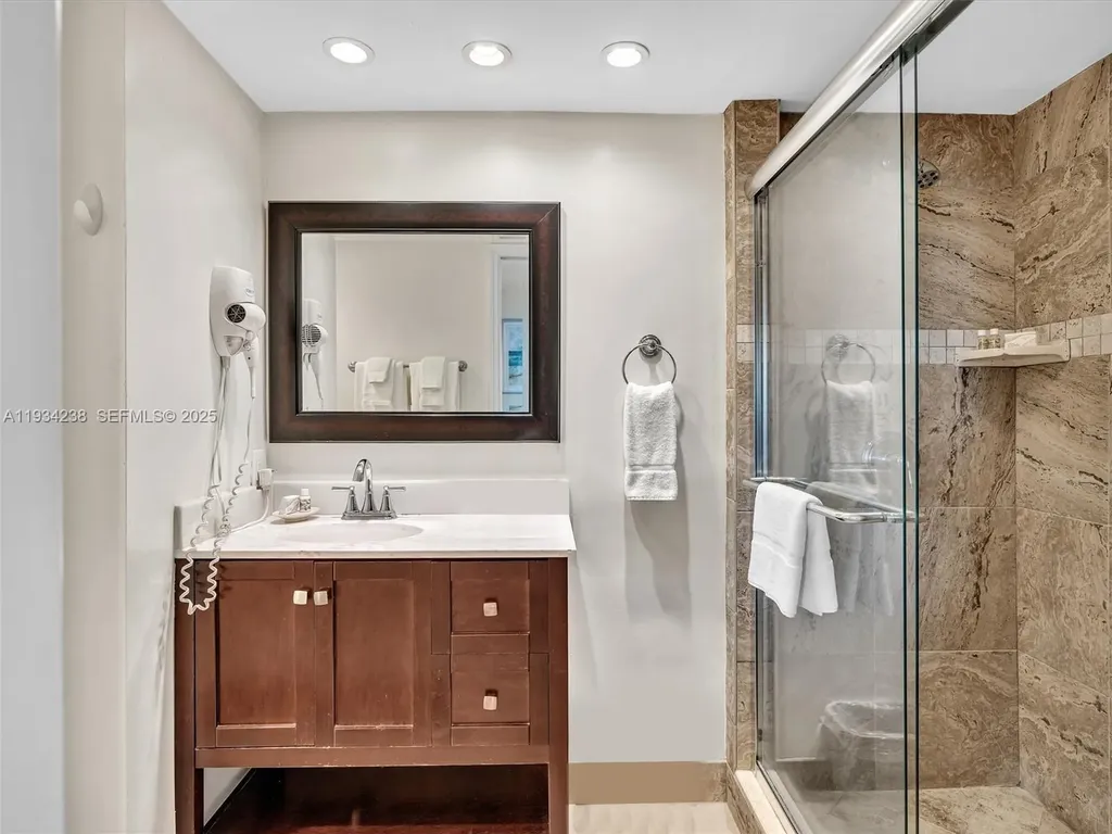 2200 S Ocean Lane Fort Lauderdale FL 33316