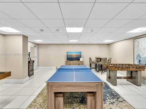 2200 S Ocean Lane Fort Lauderdale FL 33316