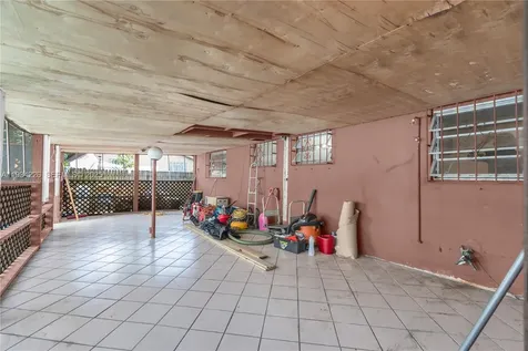 1361 NW 111th Street Miami FL 33167