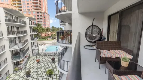 2029 N Ocean Boulevard Fort Lauderdale FL 33305
