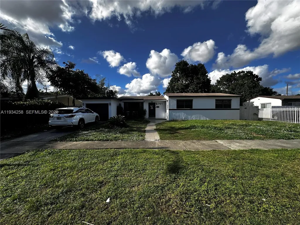 761 NW 183rd Drive Miami Gardens FL 33169