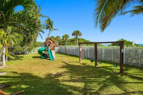 4747 Collins Avenue Miami Beach FL 33140