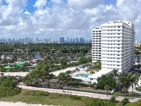 4747 Collins Avenue Miami Beach FL 33140