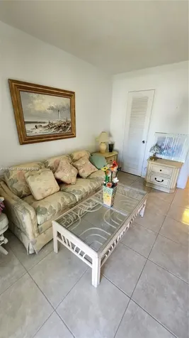 158 Prescott H Deerfield Beach FL 33442