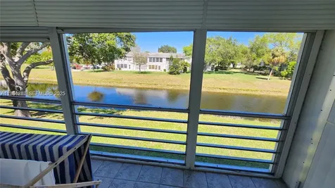 158 Prescott H Deerfield Beach FL 33442