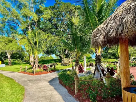 158 Prescott H Deerfield Beach FL 33442