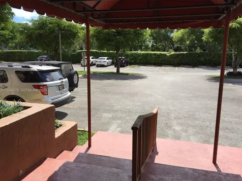 1121 SW 122 Avenue Miami FL 33184
