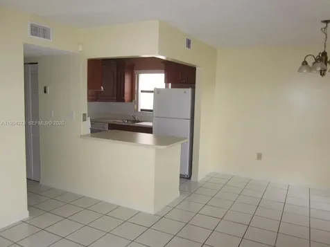 1121 SW 122 Avenue Miami FL 33184